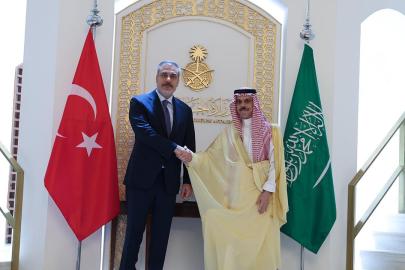 Dışişleri Bakanı Fidan Suudi mevkidaşı Bin Ferhan ile görüştü