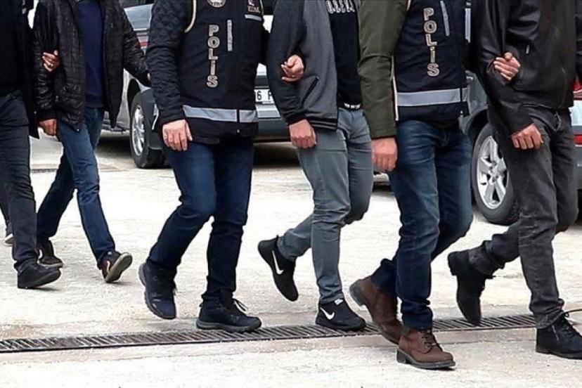 İzmir merkezli yasa dışı bahis operasyonu: 20 zanlı tutuklandı